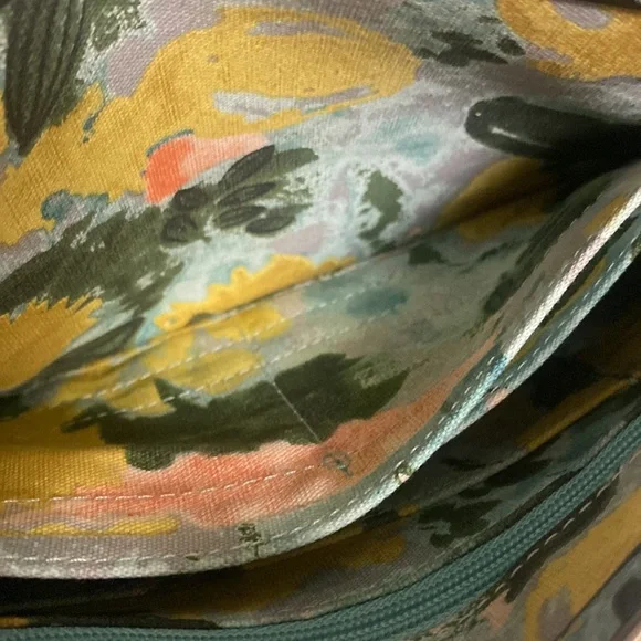 Hobo Pearl Leather Small Satchel Purse - Picture 17 of 17